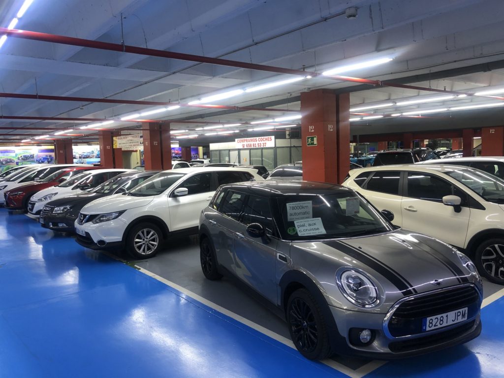 Exposicion 1 1 1024x768 oncesionario de coches de egunda mano en Barcelona