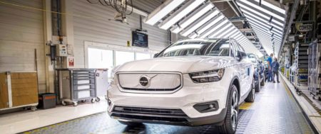 Volvo se retira de la ACEA